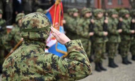 Döntött a kormány: átadja a kérelmet a KFOR-nak, hogy szerb katonákat vezényelhessenek Koszovóba
