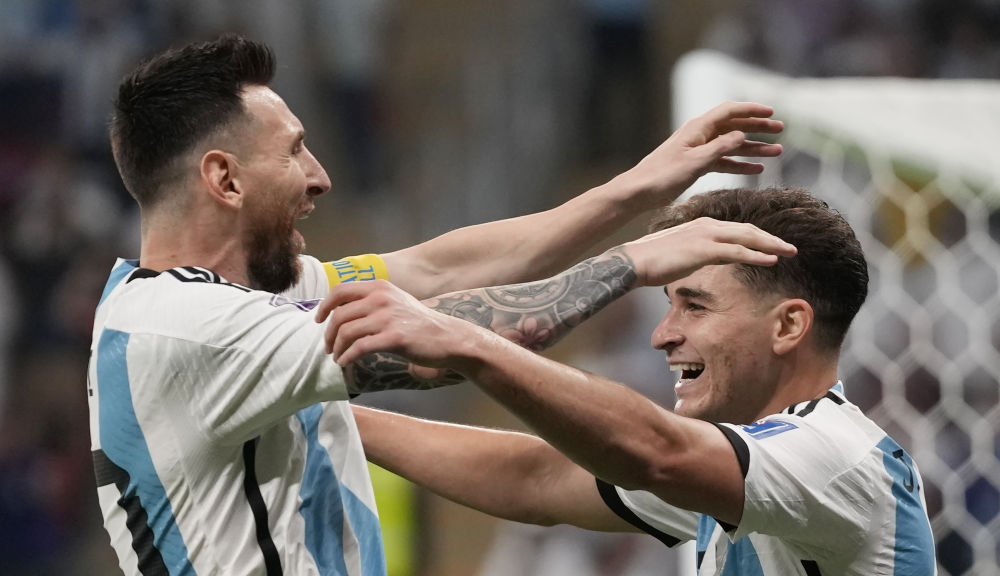 Argentína lesz Hollandia ellenfele a negyeddöntőben