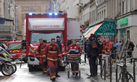 Lövöldözés volt Párizsban, legalább hárman meghaltak