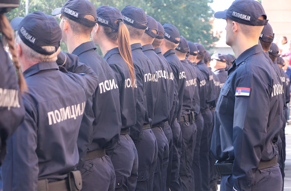 Várják a jelentkezőket a kamenicai rendőri középiskolába
