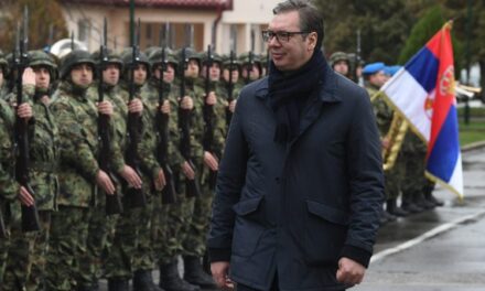 Vučić: Szerbia nem szállított fegyvereket és lőszert Ukrajnába és ezután sem fog!