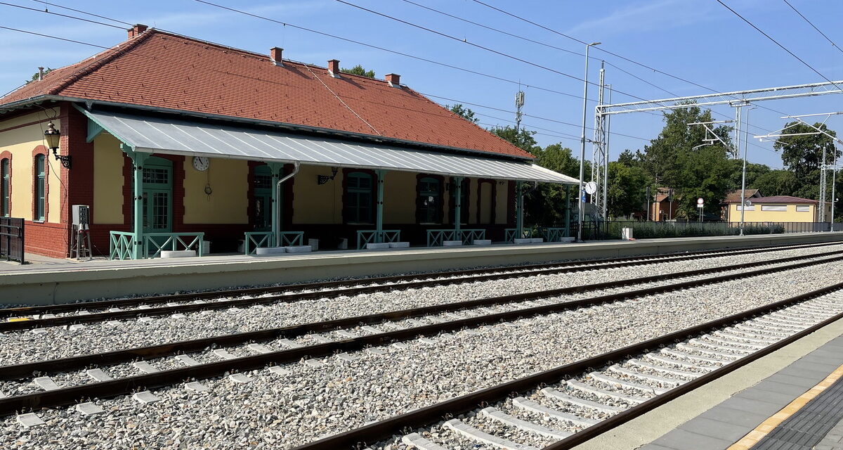 <span class="entry-title-primary">Lázár: Háromóránként jár majd a vonat Szegedre és vissza</span> <span class="entry-subtitle">Egyes szerb-magyar határátkelők hosszabb nyitvatartással működnek majd a jövőben</span>