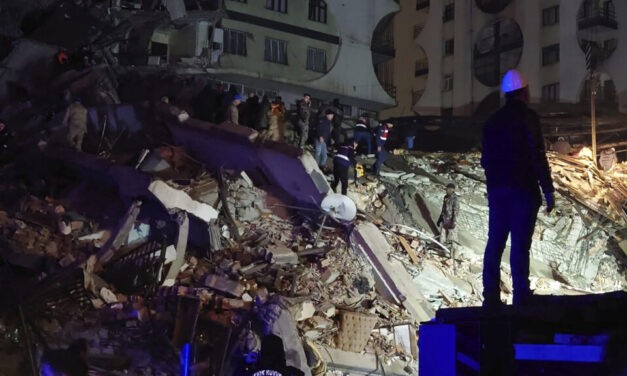 Egyre több áldozata van a török földrengésnek