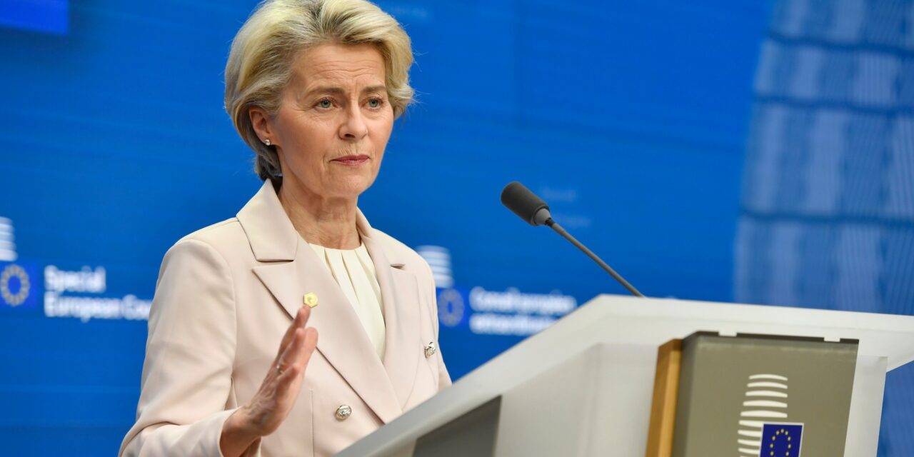 Ursula von der Leyen: Meg kell kettőznünk erőfeszítéseinket a menekültügyi reformok terén