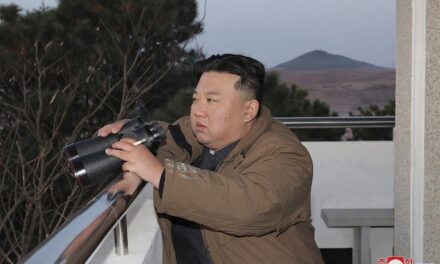 Észak-Korea rakétái egyre jobban aggasztják a nagyokat