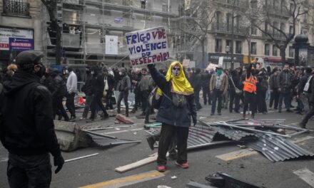 Franciaországban több mint egymillió polgár tiltakozott csütörtökön a nyugdíjreform ellen
