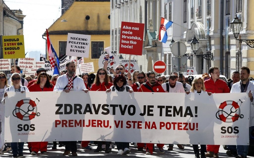 Orvosok tüntettek Horvátországban