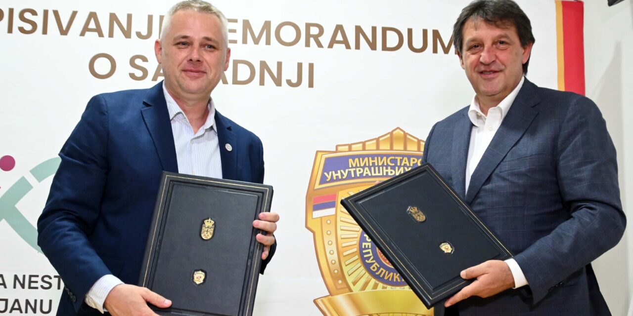 <span class="entry-title-primary">Közösen dolgoznak a kortárs erőszak és a fiatalkori bűnözés visszaszorításán</span> <span class="entry-subtitle">Együttműködési megállapodást írt alá Igor Jurić és Bratislav Gašić</span>