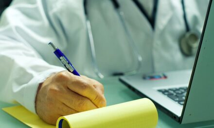 Az új rendelet elűzi a szerbiai orvosokat