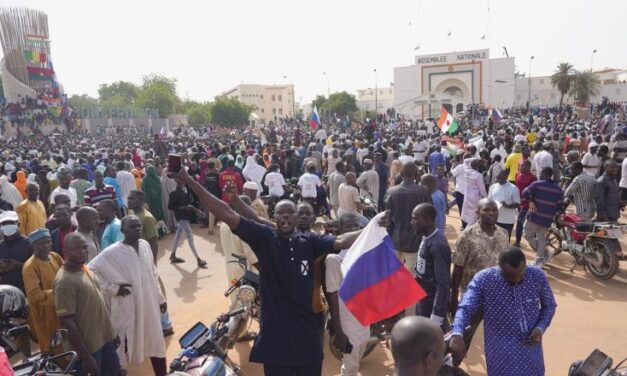 A puccsisták lezárták Niger légterét