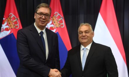 Orbán nevetséges felvetésnek nevezte a Szerbia elleni szankciók esetleges bevezetését