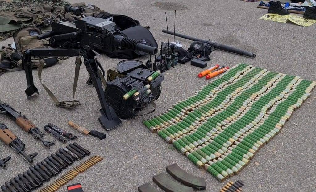A kereskedelmi minisztérium nem ad tájékoztatást a Banjskában talált fegyverekkel kapcsolatban