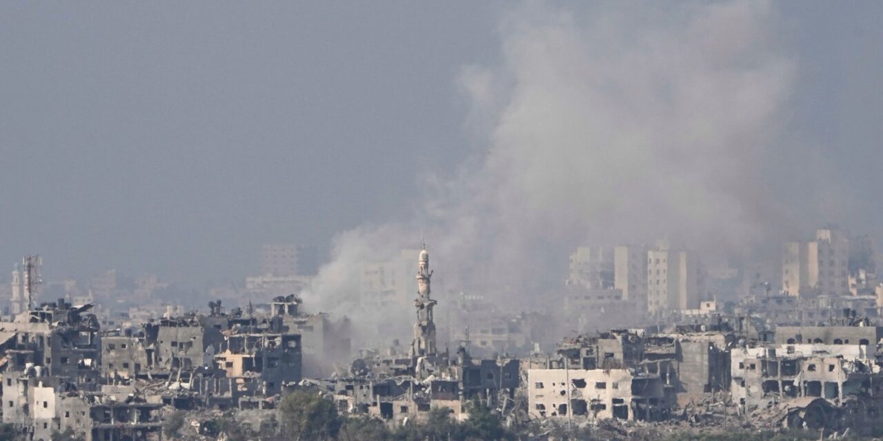 Menekülttábort bombázott Izrael Gázában