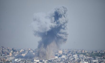 Az Európai Unió humanitárius légihidat létesít Gáza megsegítésére