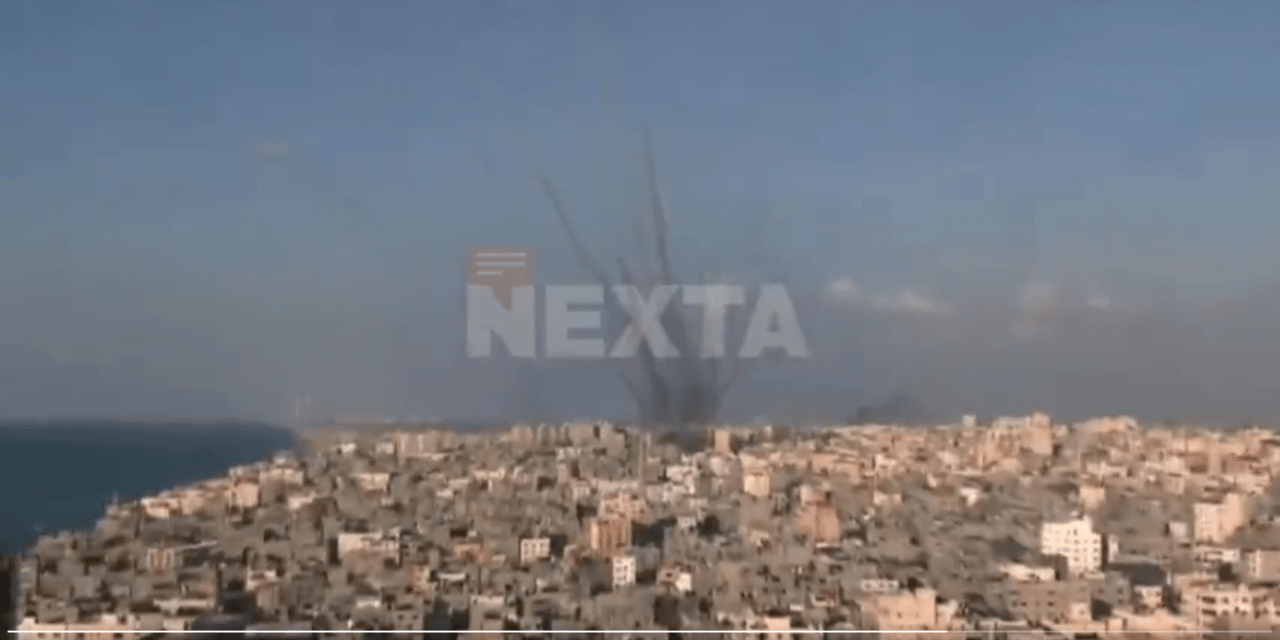 Több tucat szerbiai van a városban, amit jelenleg is bombáznak Izraelben