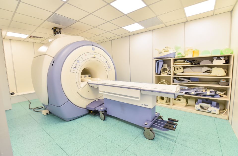 Mágneses rezonancia készüléket kapott a nagybecskereki kórház