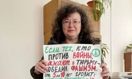 „Lezuhant a magasból” egy Putyin-ellenes orosz aktivista