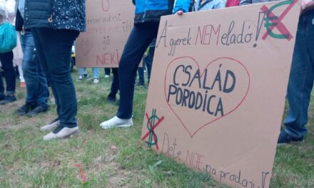 Martináért tüntettek Topolyán