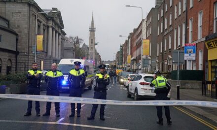 Öt embert késelt meg egy férfi Dublin belvárosában