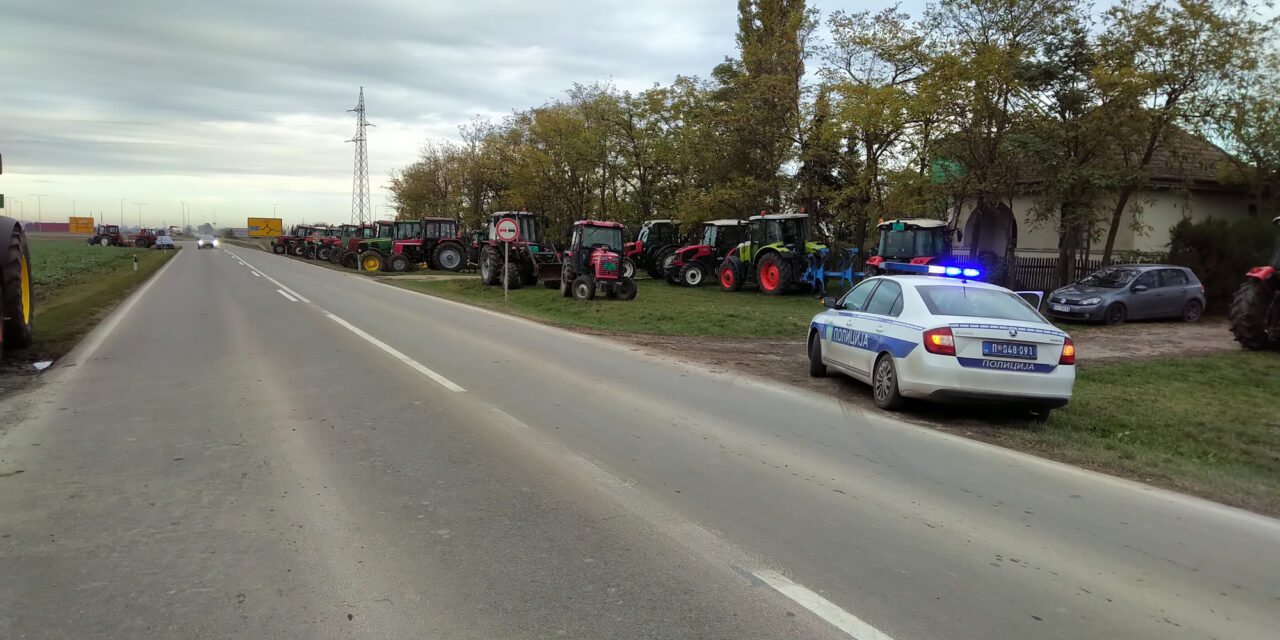 Fokozottan ellenőrzik Szabadkán a traktorosokat