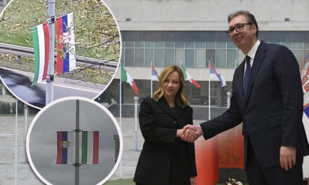 Vučić „szakértői” magyar zászlókkal fogadták Belgrádban az olasz kormányfőt (Fotók)