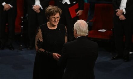 Karikó Katalin és Krausz Ferenc átvette a Nobel-díjat