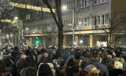Marinica Tepić és Miroslav Aleksić éhségsztrájkba kezdett a belgrádi választások miatt