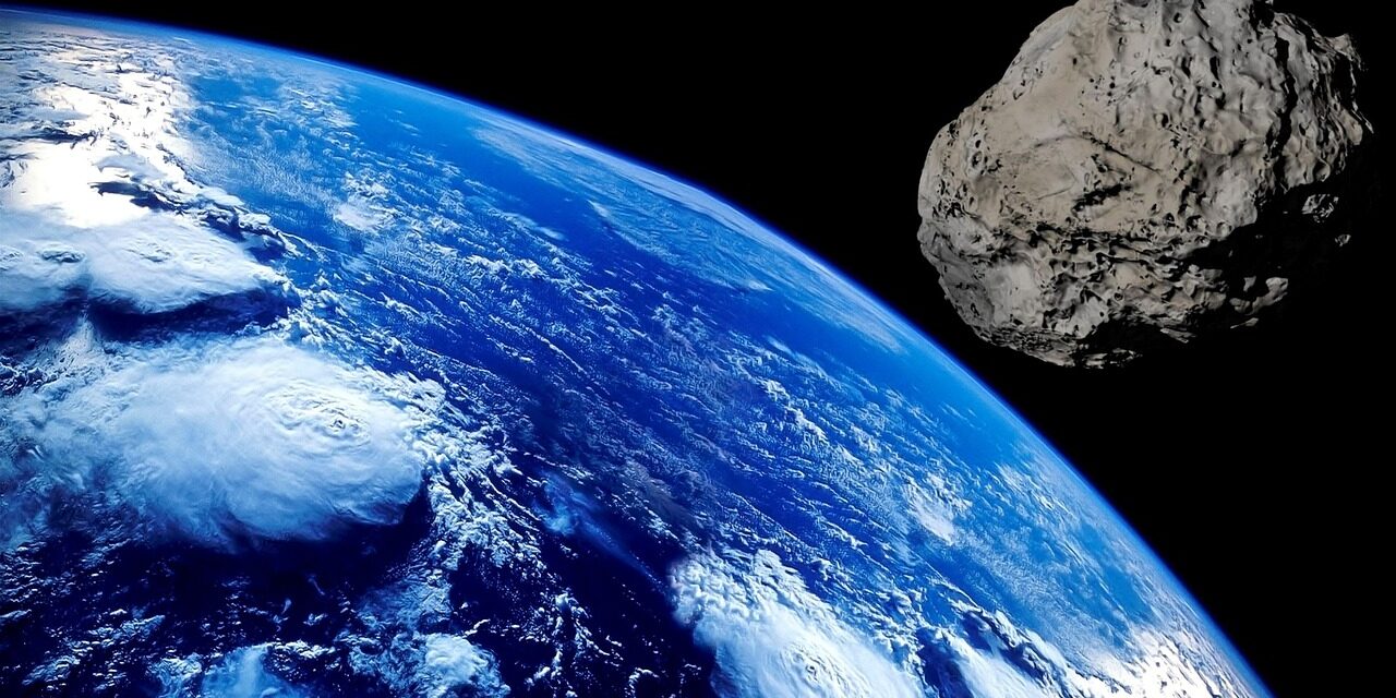 Huszonöt méter átmérőjű aszteroida közelít a Föld felé