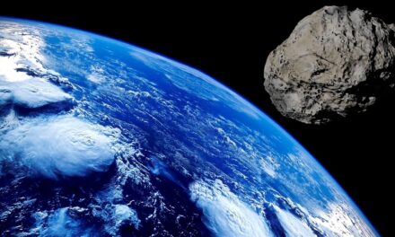 Huszonöt méter átmérőjű aszteroida közelít a Föld felé