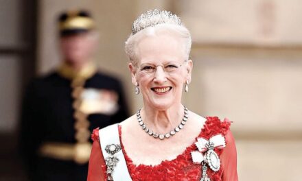 Lemond a láncdohányos dán királynő