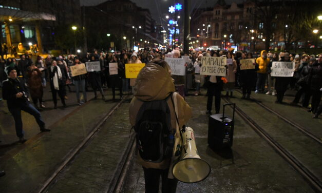 Befejeződött a szülőszobai erőszak elleni tüntetés Belgrádban