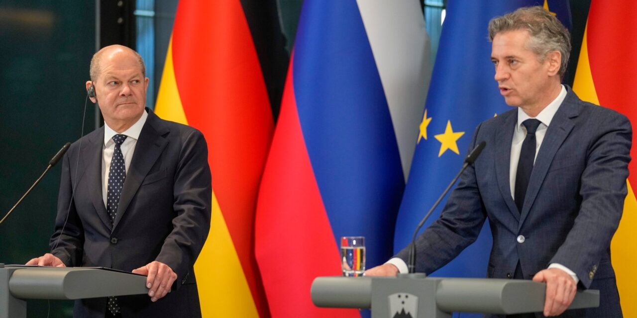 A nyugat-balkáni országok uniós integrációjáról is tárgyalt a szlovén és a német kormányfő