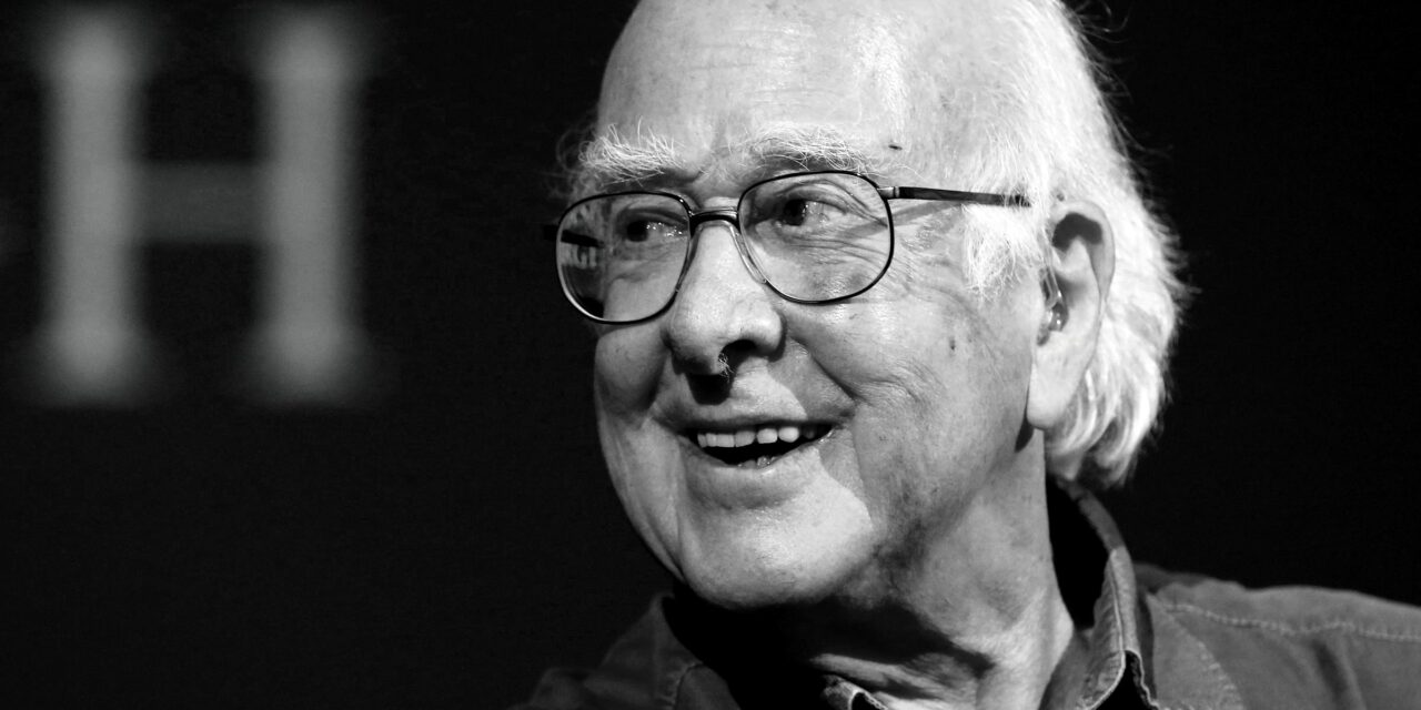 Elhunyt Peter Higgs Nobel-díjas fizikus