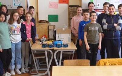 A világ megismerésére használják a bajmoki gyerekek az AI-t Újabb nemzetközi eTwinning projektben vett részt a Vuk Karadžić Általános Iskola
