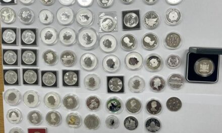 Ezüst és arany érméket csempészett egy nő Horgosnál