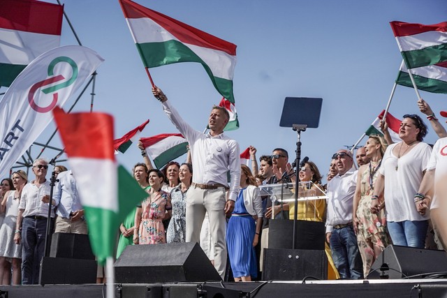A magyar embernek újra lesz hangja Szabadkától Székelyudvarhelyig!