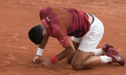 Đoković visszalépett a Roland Garroson