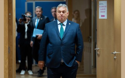 Orbán nem kilépni akar az EU-ból