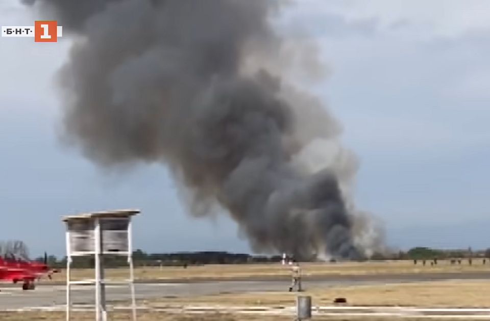 Lezuhant egy katonai repülőgép Bulgáriában, mindkét pilóta meghalt (Videó)