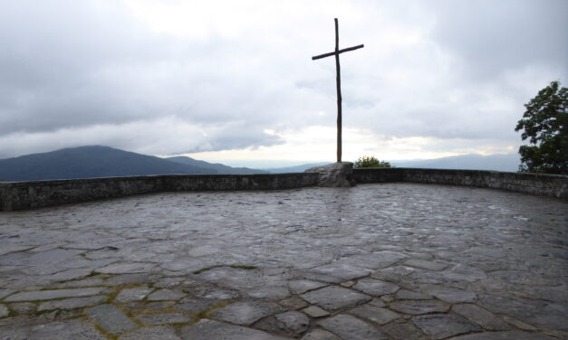 Poppitól La Vernáig, avagy a franciágytól a vaságyig