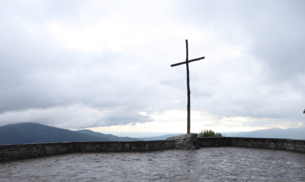 Poppitól La Vernáig, avagy a franciaágytól a vaságyig