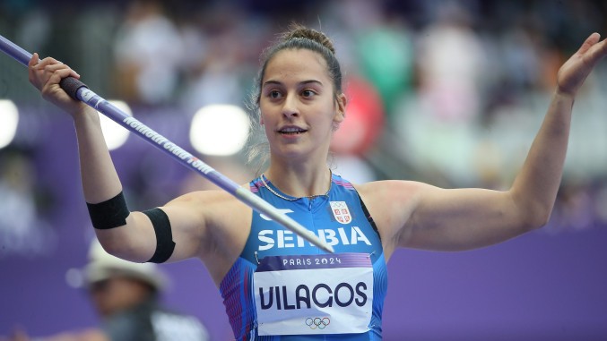 <span class="entry-title-primary">Kishegyesről az olimpiára</span> <span class="entry-subtitle">A kishegyesi Világos Adriana sorban dönti meg a rekordokat</span>