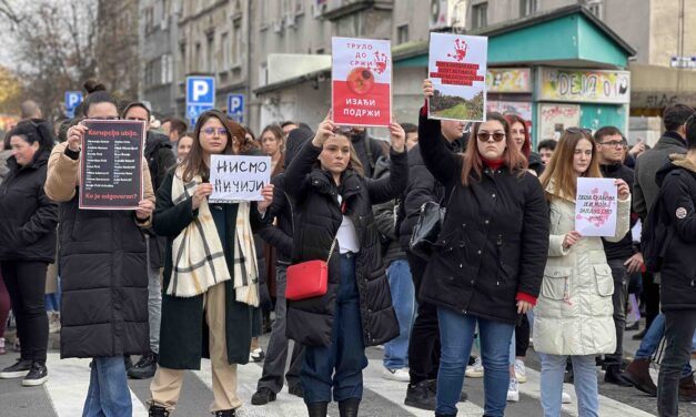 Zimonyi gimnazisták: A szünidőről szóló döntés célja megállítani a középiskolások lázadását