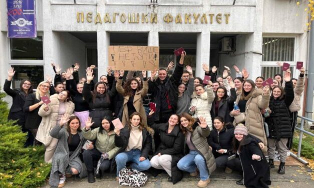 A zombori Pedagógiai Kar hallgatói is csatlakoztak a blokádhoz