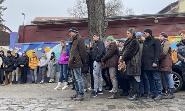 Szabadkai tanárok: Egységesek vagyunk ebben a harcban!