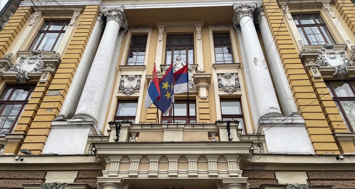 Megmásítva továbbították a szülők tanácsához a Gimnázium tiltakozó tanárainak döntését