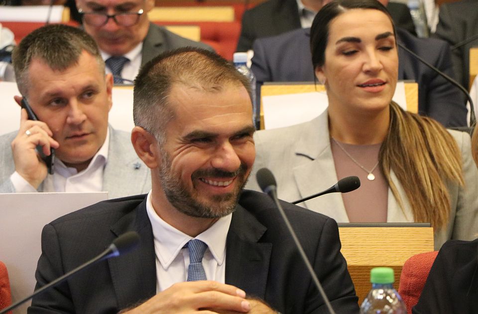Mićin a legesélyesebb újvidéki polgármesterjelölt