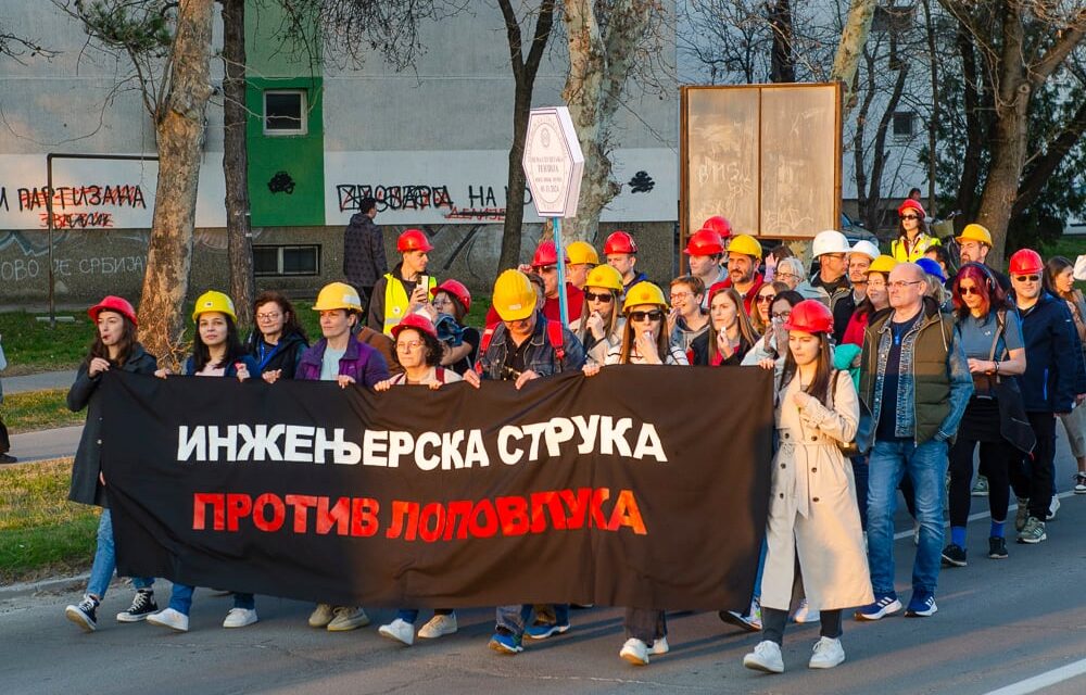 Tiltakozó egyetemisták: Lakossági gyűléseket kell szervezni!