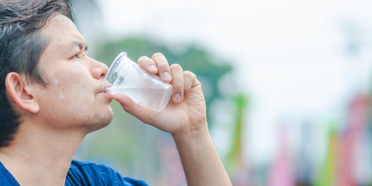 Hogyan előzhetjük meg a kiszáradást a nyári melegben?