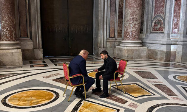 Trump és Zelenszkij a pápa temetése előtt egyeztetett a Vatikánban